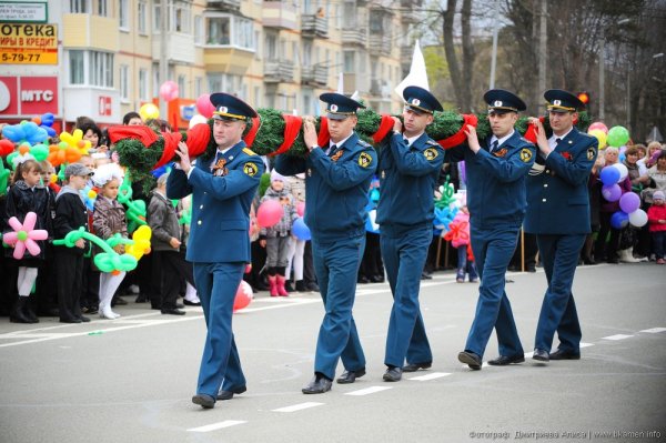 Праздничный митинг в честь Дня Победы (55 фото)
