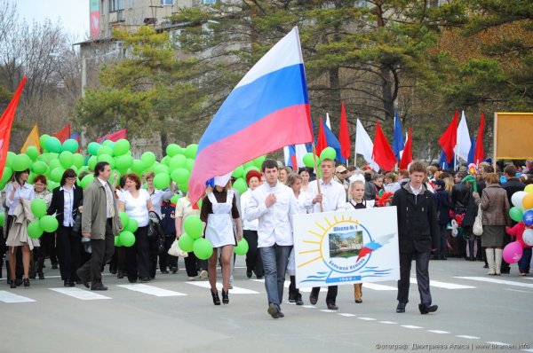 Праздничный митинг в честь Дня Победы (55 фото)